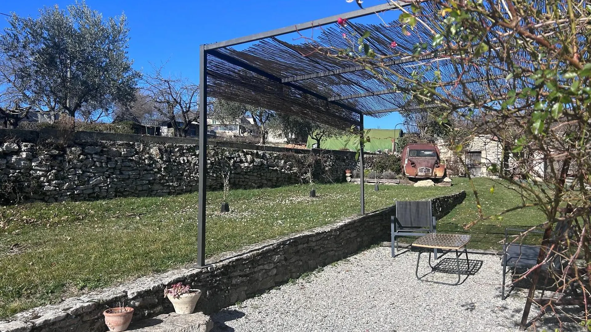 La Guitoune Mane  Apartment Mane (Alpes-de-Haute-Provence)